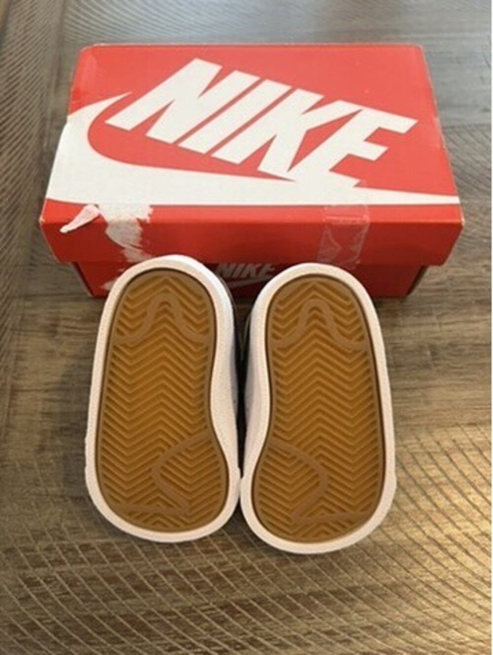 Nike Blazer Mid '77 White/Black 2c with box - Picture 9 of 9